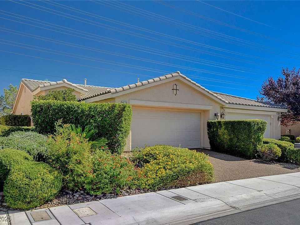 1st image of 4672 Regalo Bello St