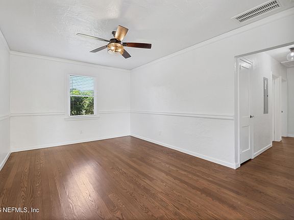 5th image of 1141 HAMILTON Street