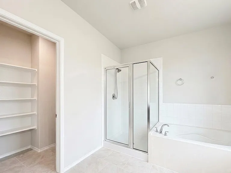 4510 Terrazza Verde Dr — Photo 12
