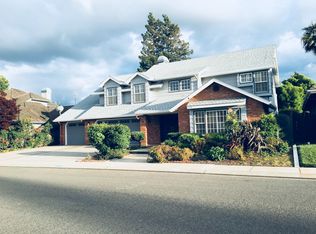 2028 Canyon Lake Dr, Modesto, CA 95355