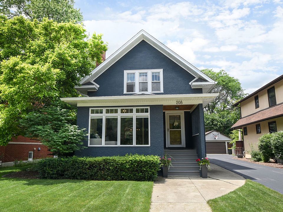 1st image of 208 S Brainard Ave
