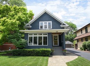 208 S Brainard Ave, La Grange, IL 60525