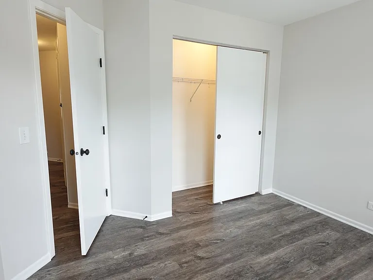 231 University Ln #D — Photo 18