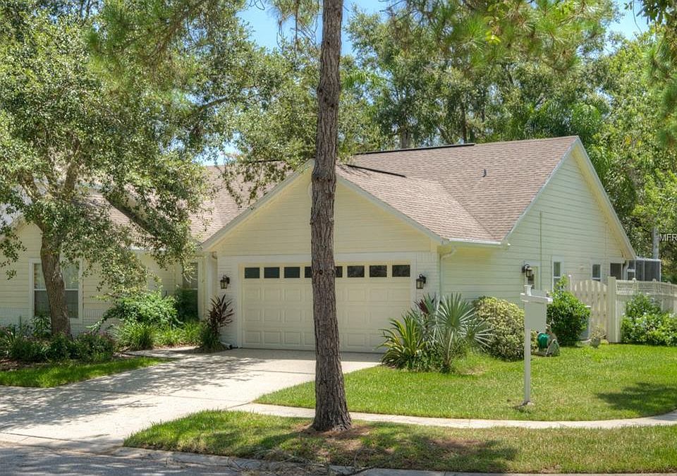 1st image of 17634 Esprit Dr