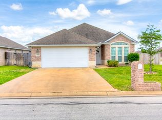 1000 Gardenia St, College Station, TX 77845