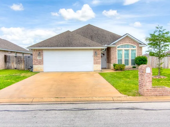 1000 Gardenia St, College Station, TX 77845