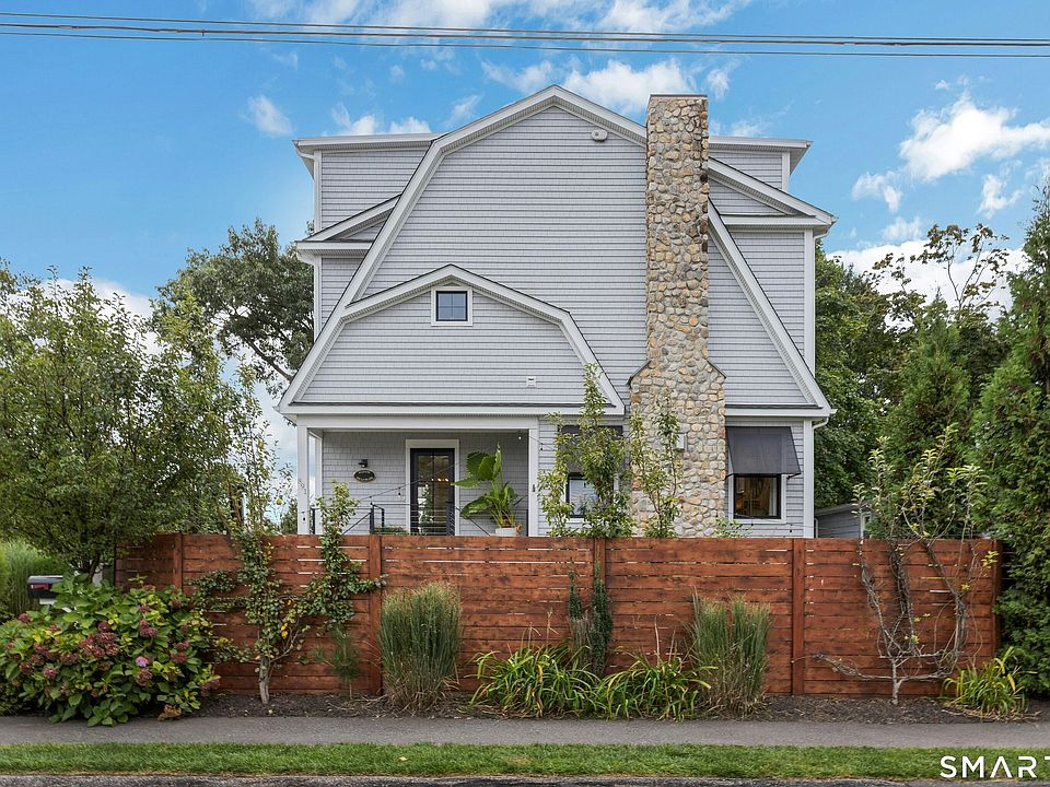 1st image of 891 Oldfield Road