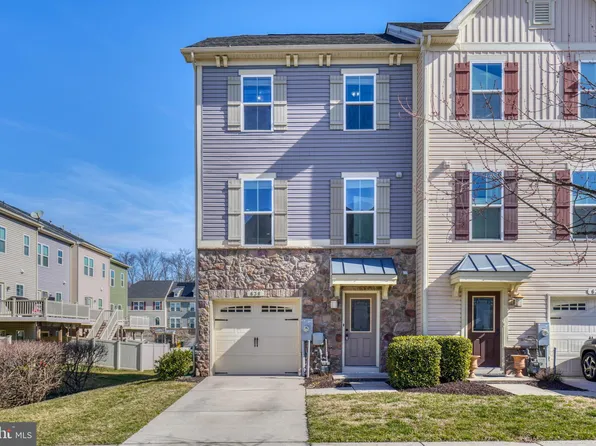 638 Foxwood Dr, Glen Burnie, MD 21060