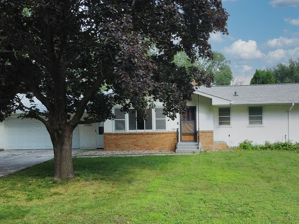 1st image of 1700 Stanich Pl
