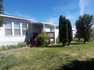 1302 Shotgun Ln, Yakima, WA 98901