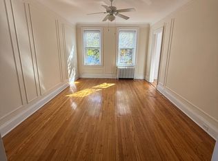 1920-22 Palmer Ave #2F, Larchmont, NY 10538