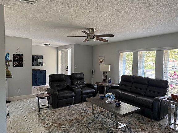 5th image of 8498 Caraway Ct
