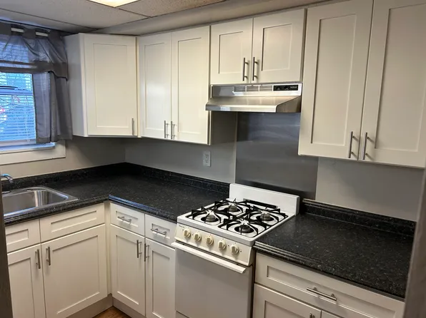 870 W Market St APT 2, Kingston, PA 18704