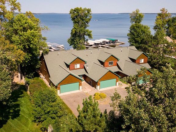 2nd image of 10440 Gull Point Rd