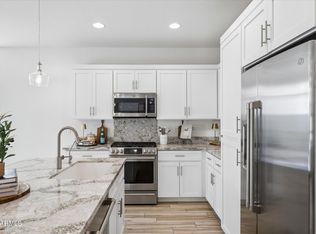 679 E Myrtle Pass, San Tan Valley, AZ 85140