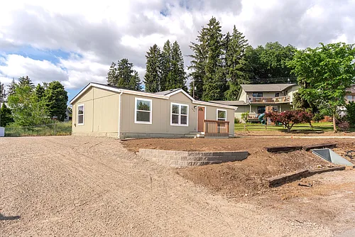 2474 Lemaister Ave Photo 1