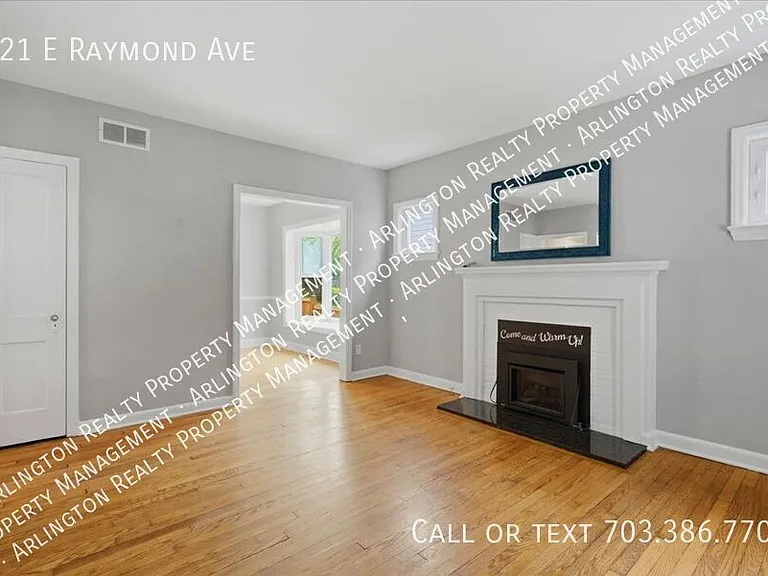 121 E Raymond Ave — Photo 13