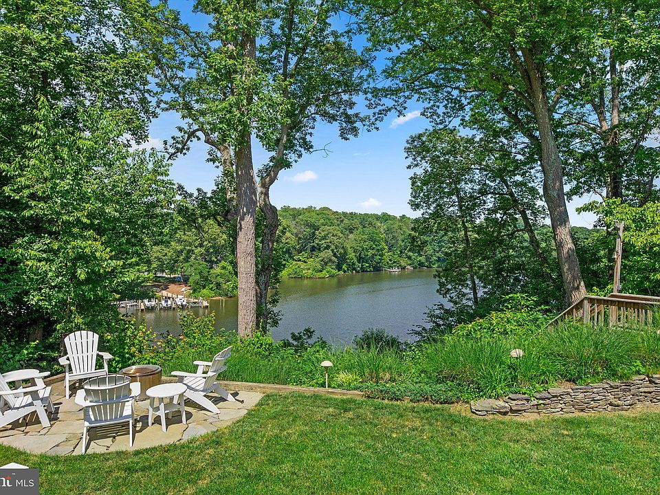 1st image of 230 Mountain Laurel Ln