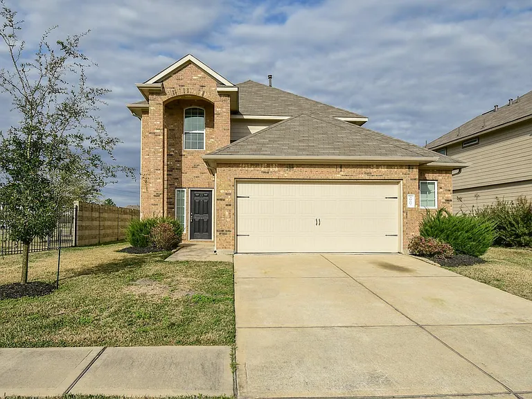 30507 Ginger Trace Dr — Photo 1