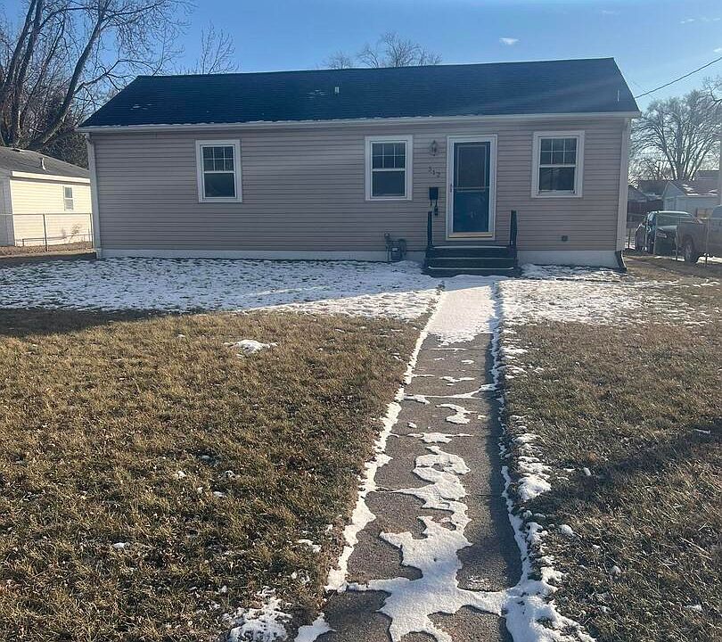 1st image of 312 28th Ave