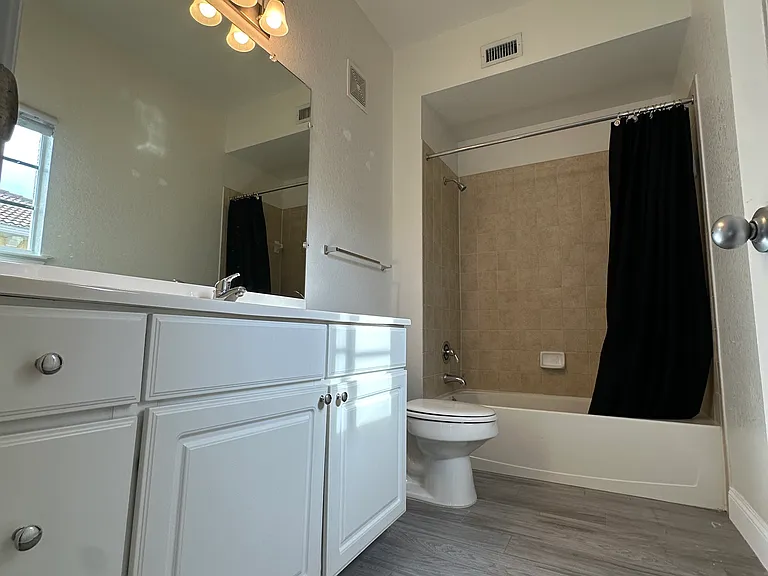 3 bedroom on suite