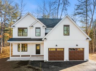 213 Lawrence Rd, Salem, NH 03079