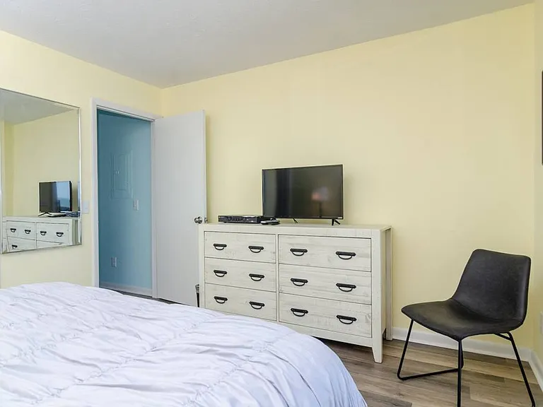 1101 Sand Dollar Ct — Photo 21