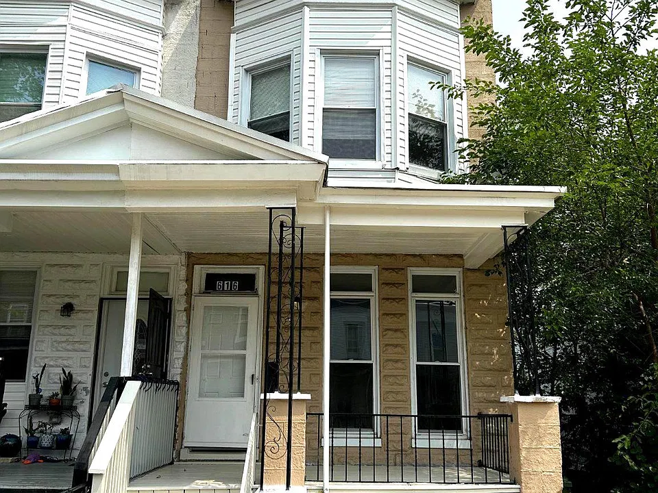 616 Cator Ave