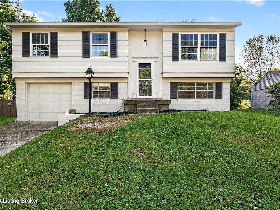 1st image of 3912 Riveroaks Cir