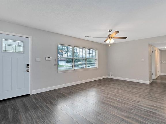 4th image of 2808 Salisbury Blvd
