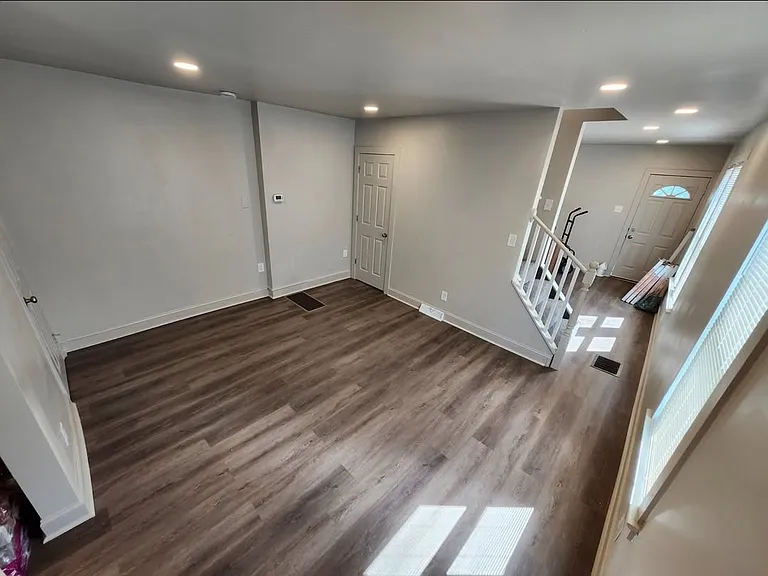 84A Carpenter St — Photo 3