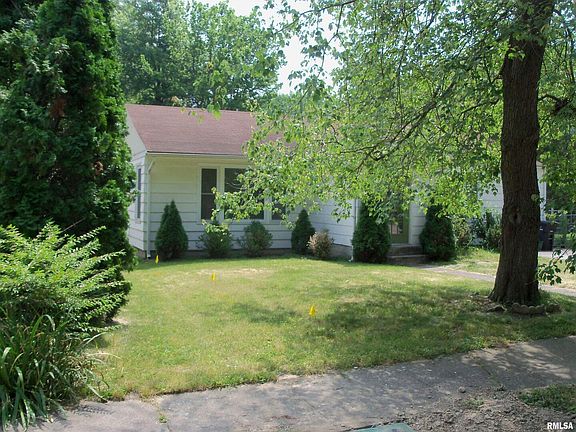 2nd image of 1003 S Johnson Ave