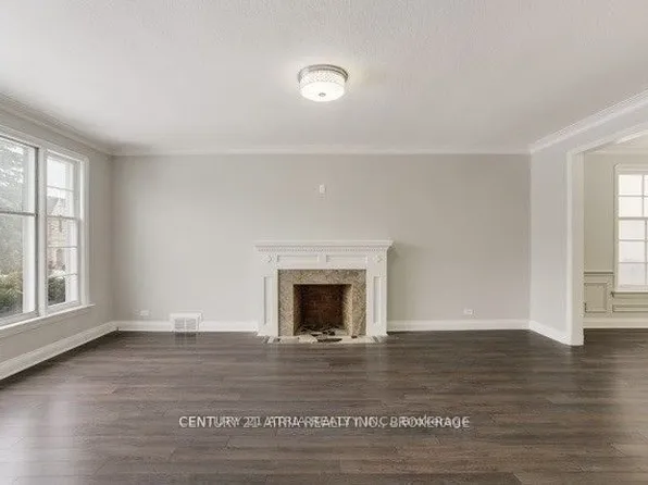 46 Fenn Ave, Toronto, ON M2L 1M8