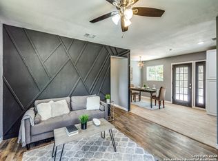 539 Park Meadow Dr, San Antonio, TX 78227