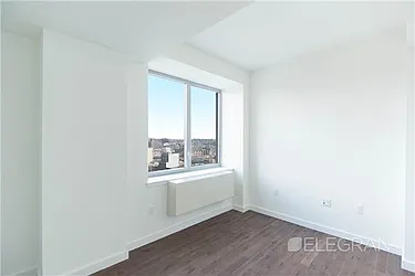 Rented by (Legacy) Elegran
