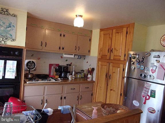 3rd image of 10903 Templeton Dr