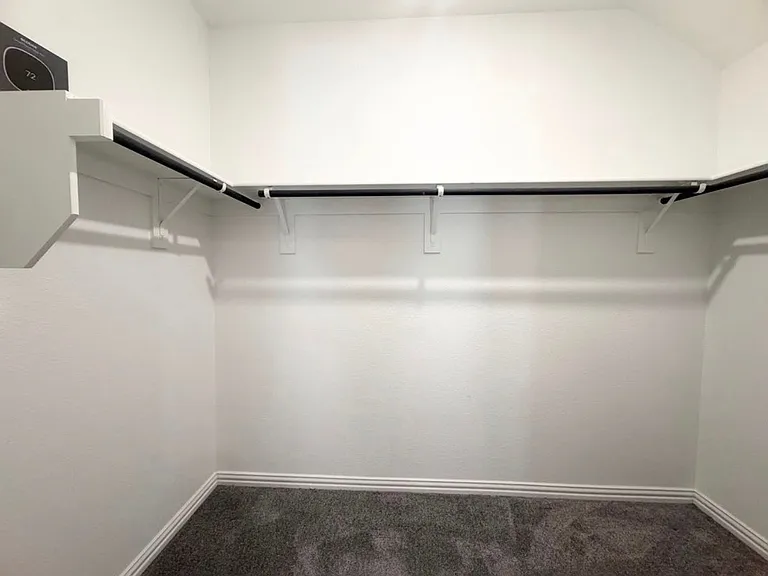 521 Hillcrest Cir — Photo 24