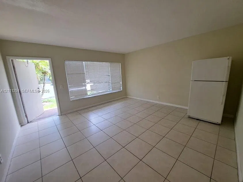 Fairfield Apts Condo — Photo 3