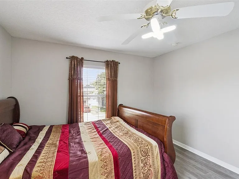 1002 Belvoir Dr — Photo 33