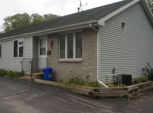 3928 Sage Dr #B, Rockford, IL 61114