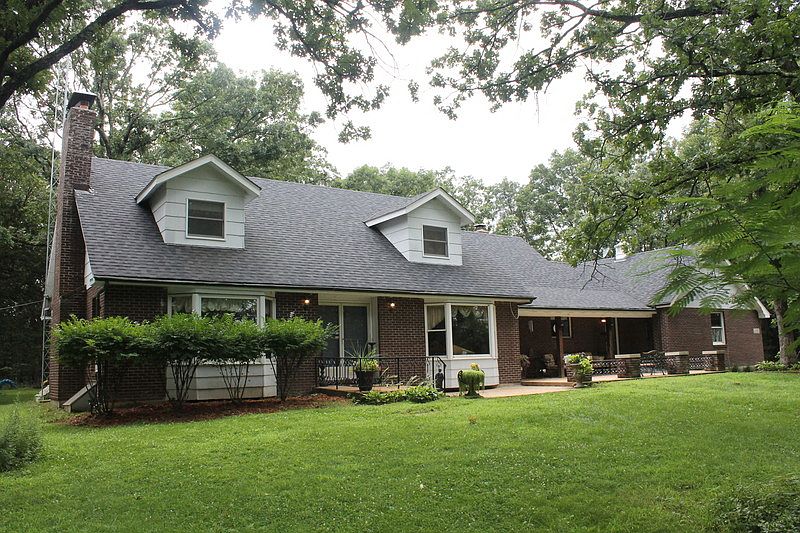 Front of home
						:
						11 rooms