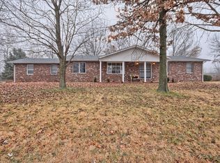 35 Elmwood Dr, Glen Carbon, IL