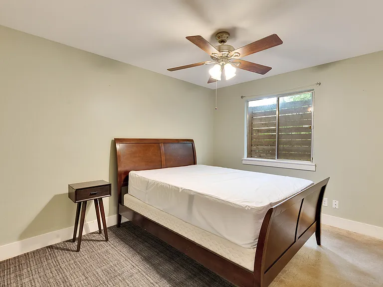 1603 Summer Creek Ct #A — Photo 24