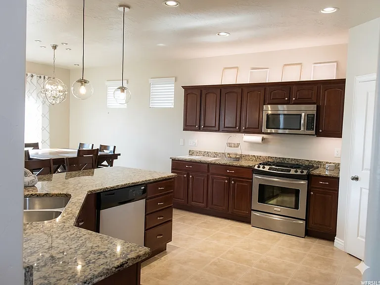 5193 N Fox Hollow Way — Photo 3