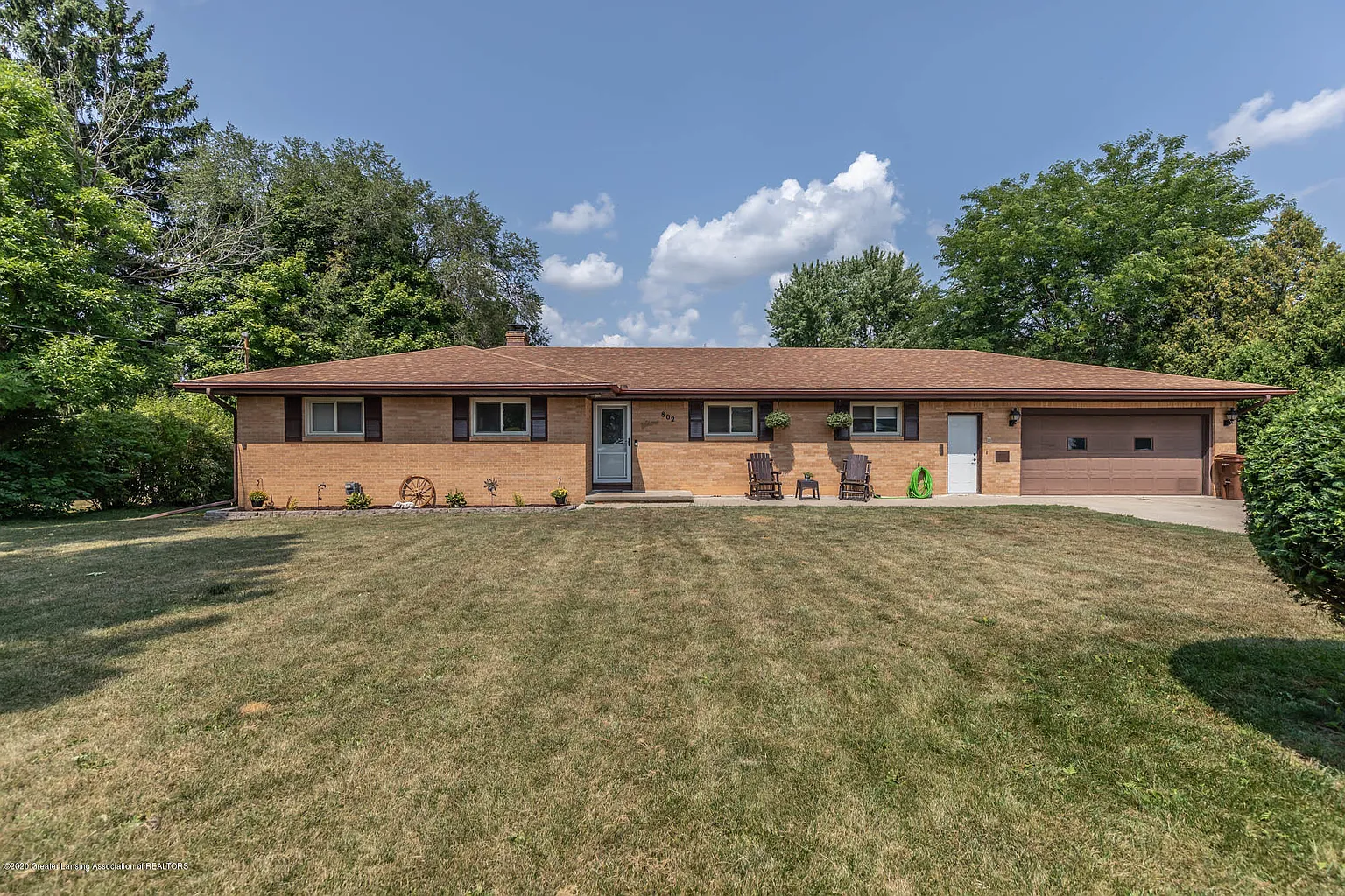 802 W Park St photo 1