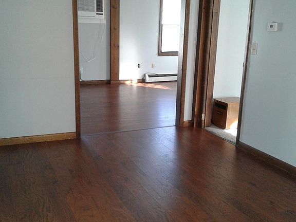 5th image of 1436 Enfield St #B