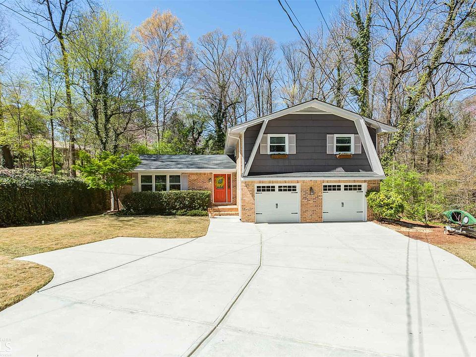 1st image of 2753 Henderson Ct