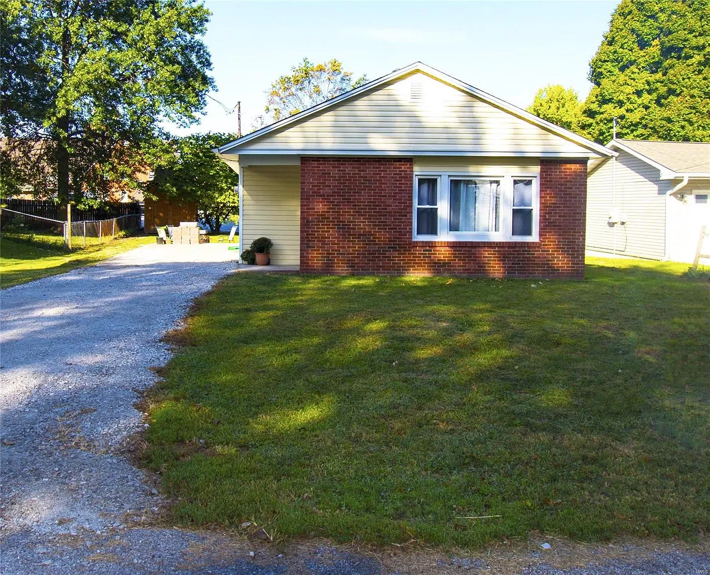 15 Sullivan St photo 1