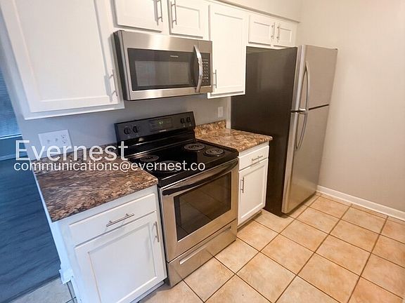 5th image of 6069 Anglia Dr