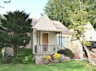 65 Fox Hill Rd, Denville, NJ 07834